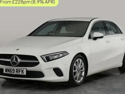 Used Mercedes A180 Executive 116 HP (85 kW) 2019 White Hatchback