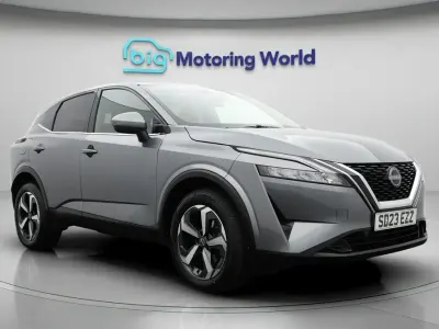 Used Nissan Qashqai N-Connecta 140 HP (102 kW) 2023 Grey SUV