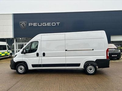 White New 2025 Peugeot Boxer Van | £24,995