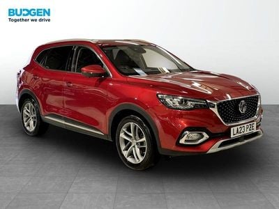 Red Used 2023 MG HS Exclusive SUV | £17,991 (Fair price)