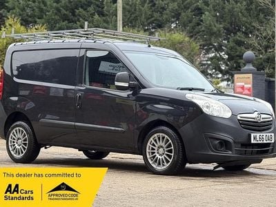 Black Used 2016 Vauxhall Combo S Van | £5,990 (Fair price)
