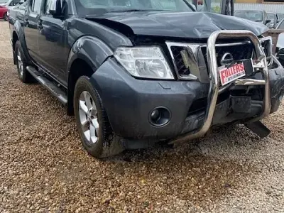 Used Nissan Navara Tekna 2015 Grey Pickup