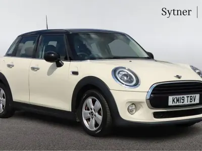 Used Mini Cooper Classic 134 HP (98 kW) 2019 White Hatchback