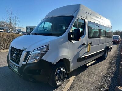 Nissan NV400