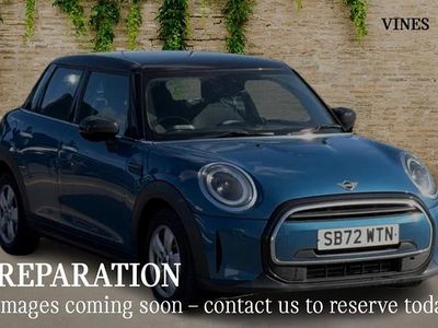 Used Mini Cooper Classic 134 HP (98 kW) 2023 Blue Hatchback