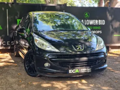 Used Peugeot 207 Active 68 HP (50 kW) 2011 Black Hatchback