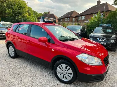 Used Suzuki SX4 S-Cross SZ3 120 HP (88 kW) 2013 Red Hatchback