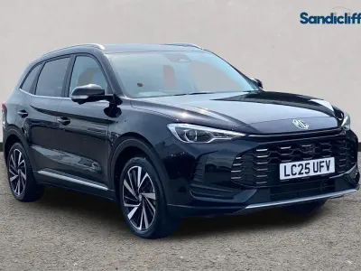 Usado MG ZS Trophy 196 HP (144 kW) 2024 Preto SUV