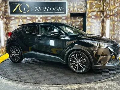 Second-hand Toyota C-HR 122 CP (89 kW) 2017 Negru SUV