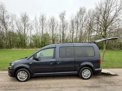 Used VW Caddy Life 122 HP (89 kW) 2020 Blue MPV