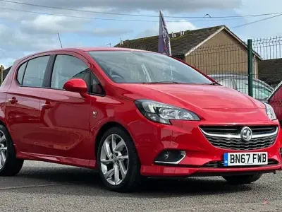 Used Vauxhall Corsa SRi 90 HP (66 kW) 2017 Red Hatchback