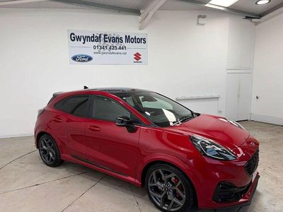 Begagnad Ford Puma ST 2024 Röd SUV