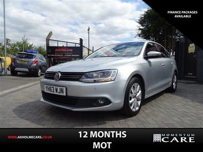 used VW Jetta 1.6 TDI CR Bluemotion Tech Limited Edition 4dr Finance Available Saloon