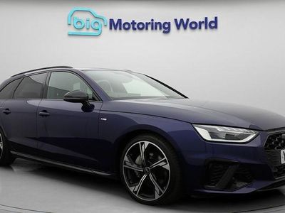 Usado Audi A4 Black Edition 204 HP (150 kW) 2025 Carrinha