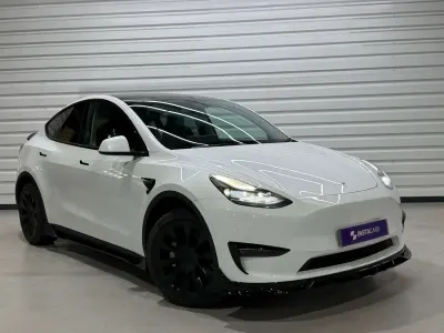 Used Tesla Model Y Long Range AWD 378 kW (514 HP) 2023 White SUV