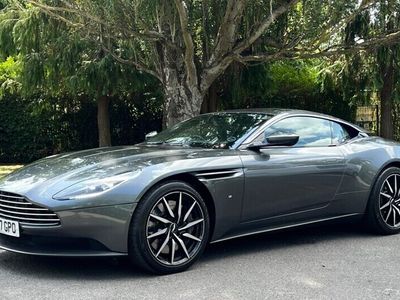 Aston Martin DB11