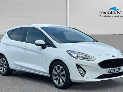 Used Ford Fiesta Trend 125 HP (91 kW) 2021 Frozen white Hatchback