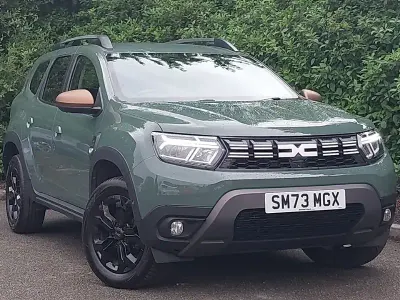 Used Dacia Duster Extreme 129 HP (94 kW) 2023 Green SUV