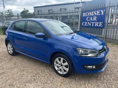 Begagnad VW Polo Match 60 HK (44 kW) 2012 Blå Halvkombi