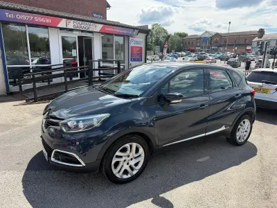 Used Renault Captur Dynamique 90 HP (66 kW) 2015 Blue SUV