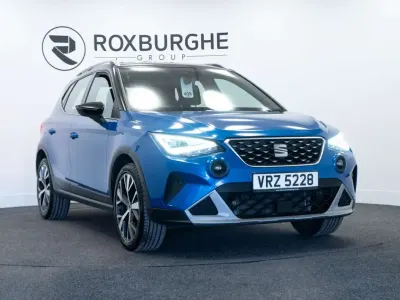 Begagnad Seat Arona Xperience Lux 115 HK (84 kW) 2024 Blå SUV