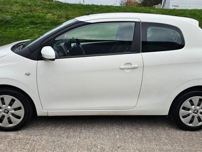 White Used 2015 Citroën C1 Feel Hatchback | £4,495 (A bit pricey)