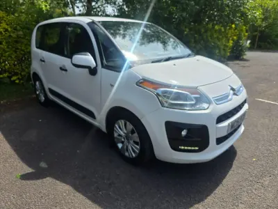 Usado Citroën C3 Picasso VTR Sport 2015 Blanco Monovolumen