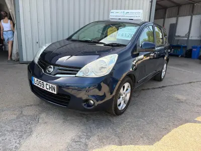 Used Nissan Note Tekna 110 HP (80 kW) 2010 Blue Hatchback