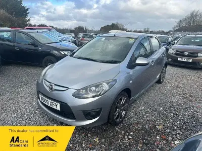 Used Mazda 2 84 HP (61 kW) 2009 Silver Hatchback