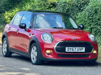 Used Mini Cooper D Hatch 2017 Red Hatchback