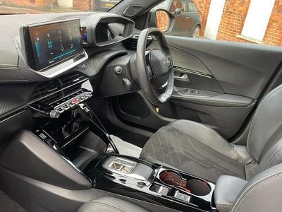 Red Used 2022 Peugeot e-2008 Premium SUV | £13,995 (Fair price)