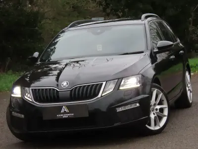 Used Skoda Octavia vRS 184 HP (135 kW) 2017 Black Estate