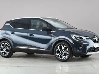 Begagnad Renault Captur Version S 143 HK (105 kW) 2022 Blå SUV