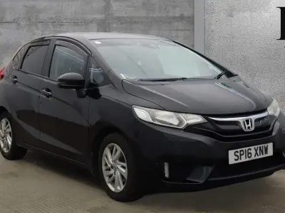 Used Honda Jazz SE 102 HP (75 kW) 2016 Black Hatchback