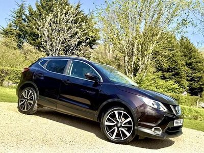 Used Nissan Qashqai Tekna 110 HP (80 kW) 2015 Black SUV