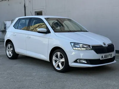 Used Skoda Fabia SE L 75 HP (55 kW) 2018 White Hatchback