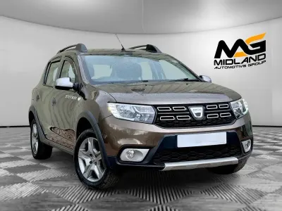 Used Dacia Sandero Comfort 90 HP (66 kW) 2018 Brown Hatchback