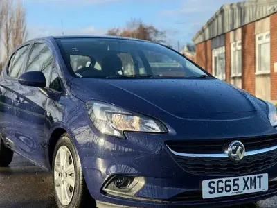 Used Vauxhall Corsa Design Edition 90 HP (66 kW) 2015 Blue Hatchback