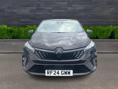 Used Renault Clio V Esprit Alpine 140 HP (102 kW) 2024 Black