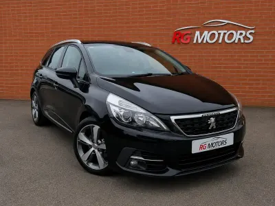 Used Peugeot 308 Allure 129 HP (94 kW) 2019 Black Estate