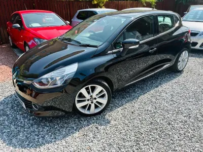 Used Renault Clio Dynamique 2016 Black Hatchback