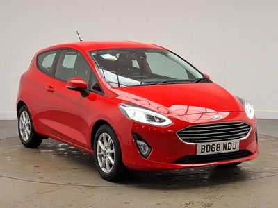 Used Ford Fiesta Zetec 100 HP (73 kW) 2018 Red Hatchback