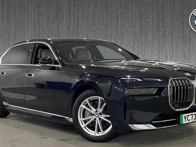 BMW i7
