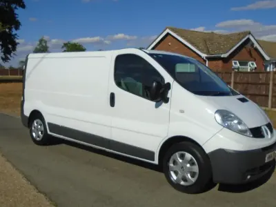 Used Renault Trafic 115 HP (84 kW) 2014 White MPV