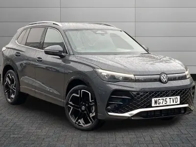Used VW Tiguan R-line 150 HP (110 kW) 2025 Dolphin grey SUV