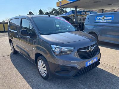 Used Vauxhall Combo drive 100 HP (73 kW) 2022 Grey MPV