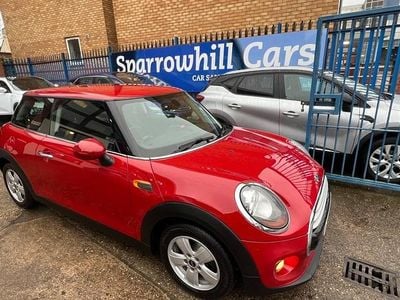 Red Used 2014 Mini Cooper D Hatch Hatchback | £4,495 (Fair price)