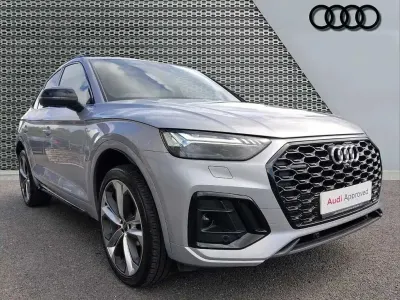 Used Audi Q5 Comfort 200 HP (147 kW) 2023 Silver SUV