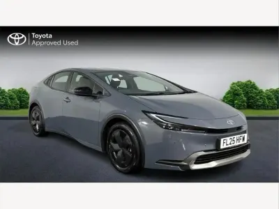 Used Toyota Prius Design 220 HP (161 kW) 2025 Grey Hatchback