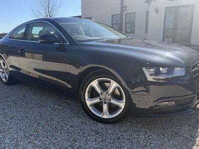 Begagnad Audi A5 Design 190 HK (139 kW) 2015 Blå Sportkupé